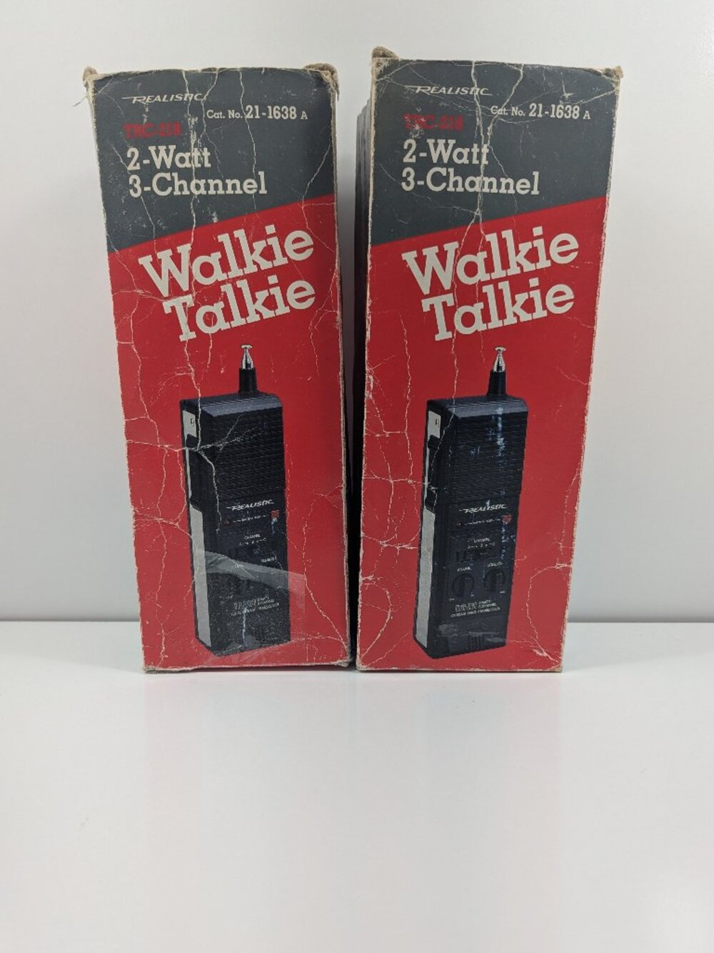 tested Pair of Realistic TRC-218 Walkie Talkies 2-Watt 3-Channel (CB)